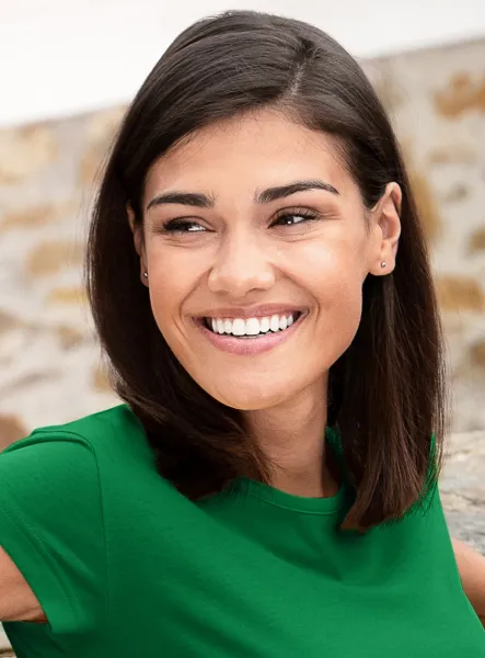 Dámské trendové tričko - Klasický kulatý výstřih