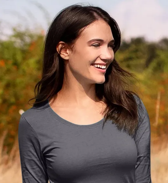 Dámské triko s dlouhými rukávy - Hlubší kulatý výstřih