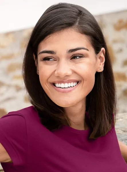 Dámské trendové tričko - Klasický kulatý výstřih