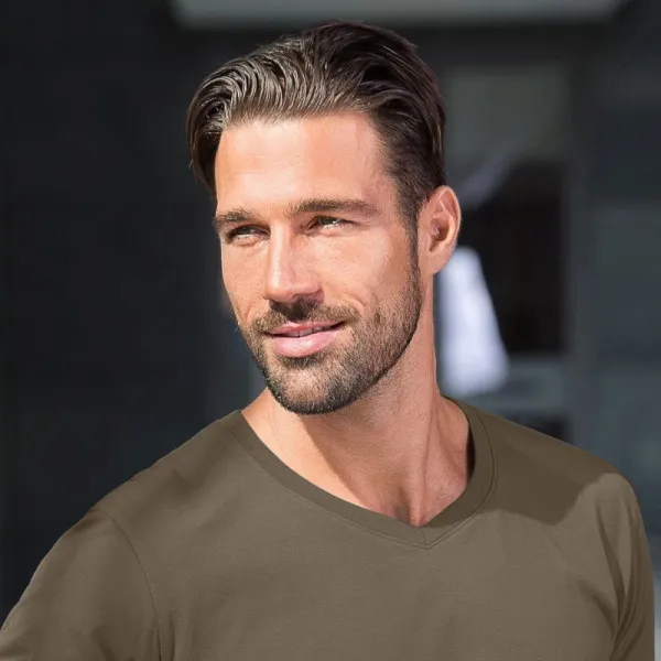 Pánské přiléhavé tričko - Výstřih do V