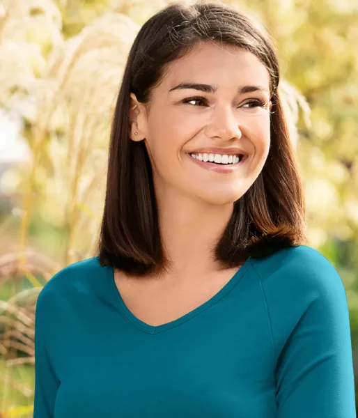 Dámské triko zúžené, V-výstřih - Hluboký výstřih do V