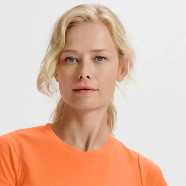 Dámské sportovní tričko - Klasický kulatý výstřih