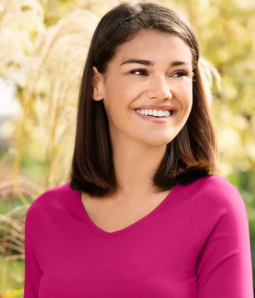 Dámské triko zúžené, V-výstřih - Hluboký výstřih do V