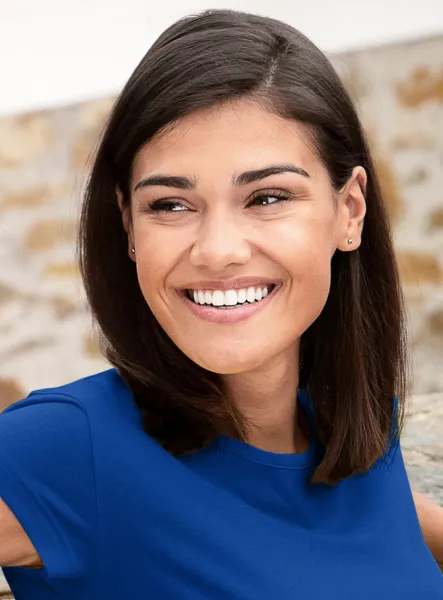 Dámské trendové tričko - Klasický kulatý výstřih