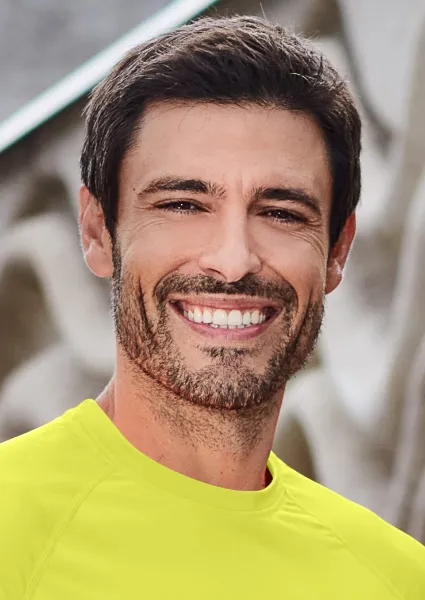 Pánské sportovní tričko - Klasický kulatý výstřih