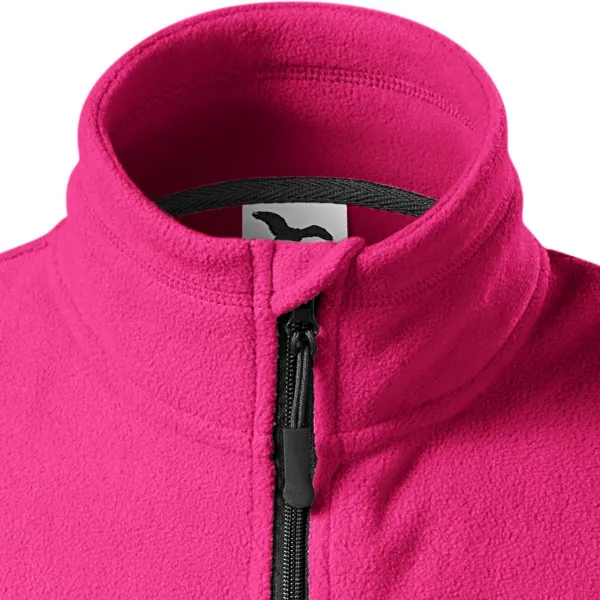 Fleecová vesta kontrastní - Zapínání na zip až ke bradě